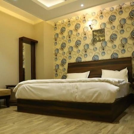 Hotel The Midnight By Wb Inn Agra  Exterior foto