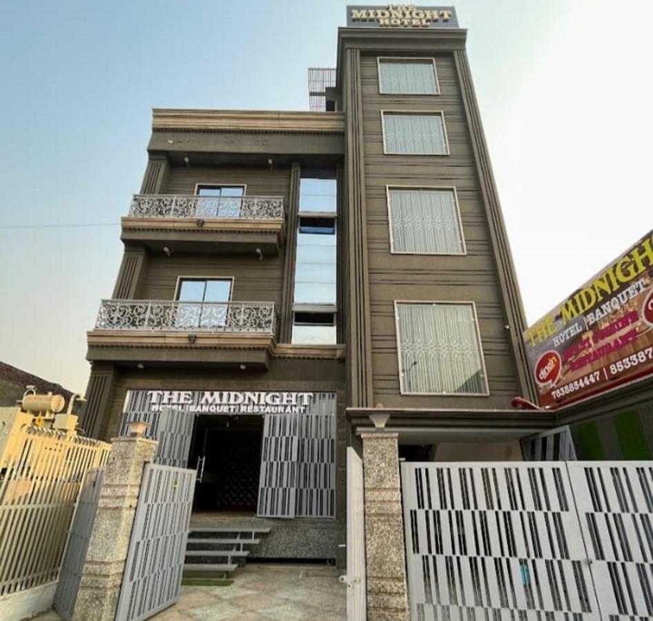 Hotel The Midnight By Wb Inn Agra  Exterior foto