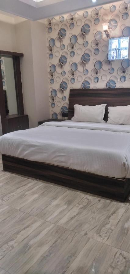 Hotel The Midnight By Wb Inn Agra  Exterior foto